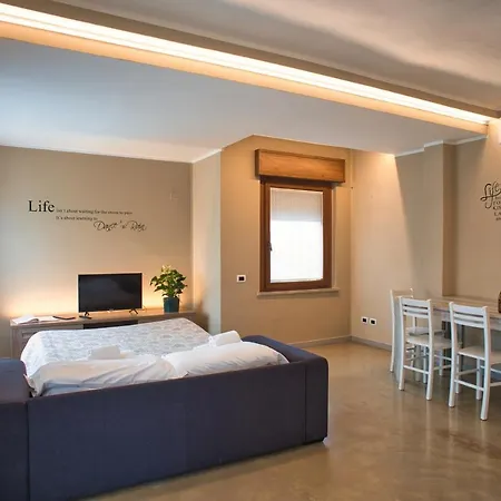 Vanda Luxury House Near Gardaland And Garda Apartamento Castelnuovo del Garda