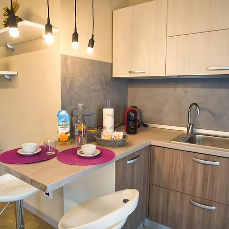 Vanda Luxury House Near Gardaland And Garda דירה קסטלנואובו דל גארדה