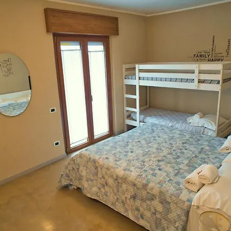 Vanda Luxury House Near Gardaland And Garda *
