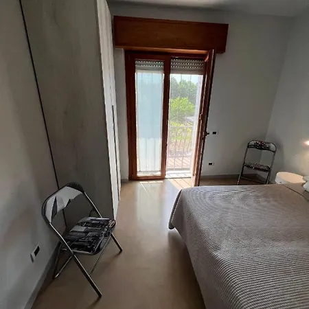 דירה Vanda Luxury House Near Gardaland And Garda קסטלנואובו דל גארדה