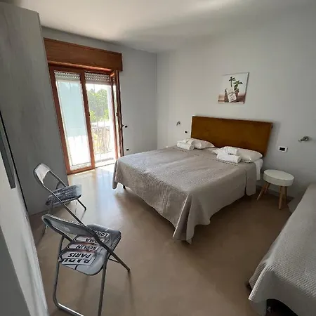 Vanda Luxury House Near Gardaland And Garda דירה